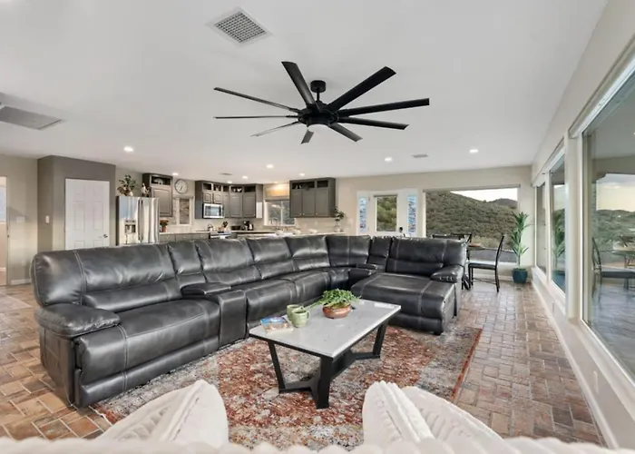 Holiday home Mountain Getaway 3br With Hot Tub, Gym And Sauna