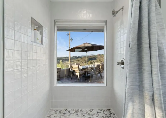 Mountain Getaway 3br With Hot Tub, Gym And Sauna Holiday home *