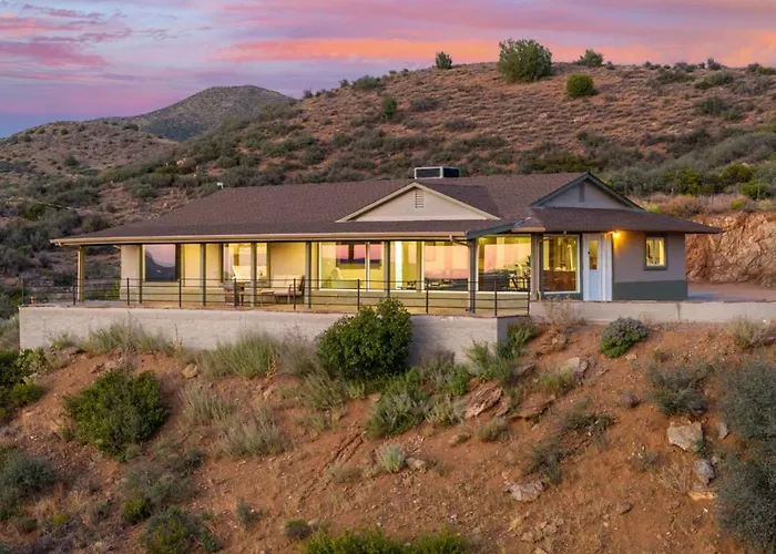 Mountain Getaway 3br With Hot Tub, Gym And Sauna Holiday home *